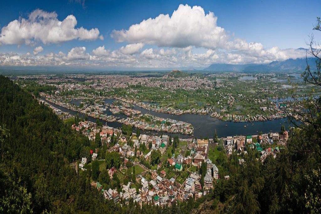 SCENIC KASHMIR