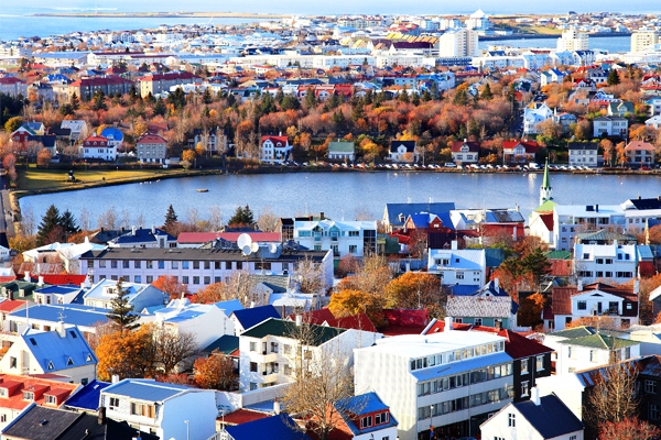EXPLORE ICELAND